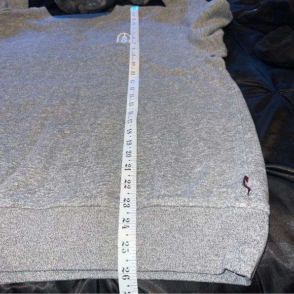 Etnies Mikey Taylor 09’ Collaboration Grey Pullover Crewneck Logo Hit Sweater - Picture 6 of 7